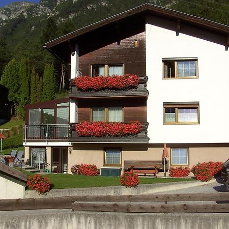 Pension Jaeger Trins Exterior foto