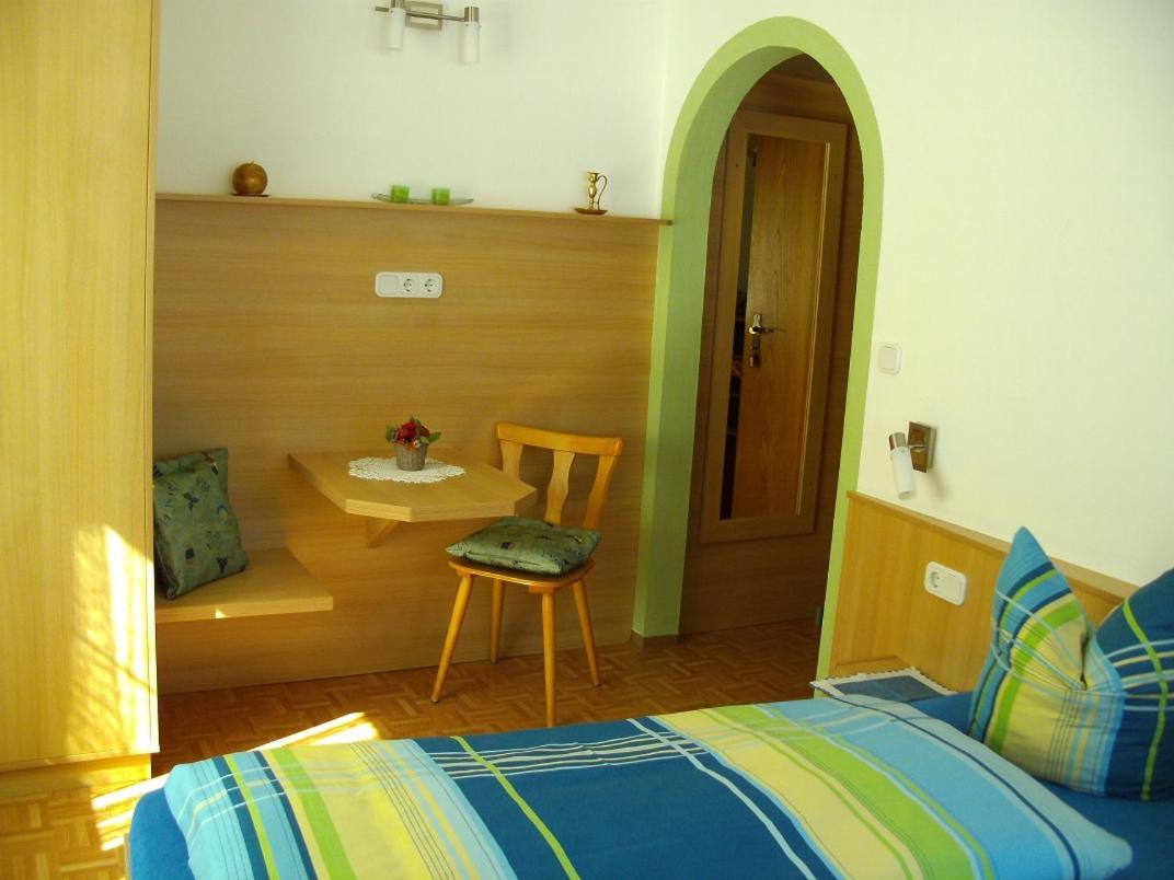 Pension Jaeger Trins Exterior foto